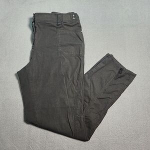 Chico's Women 2 US 12 Black High Rise Ripstop Straight Leg Pants